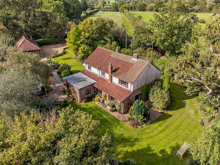 4 Bedroom Detached House For Sale In Ryehurst Lane, Binfield, Bracknell, Berkshire, RG42