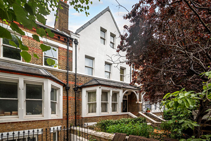 4 Bedroom Terraced House For Sale In Woronzow Road, London, NW8