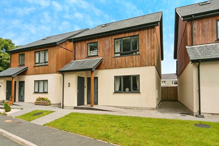3 Bedroom Detached House For Sale In Llys Gorsaf, Amlwch, Isle Of Anglesey, LL68