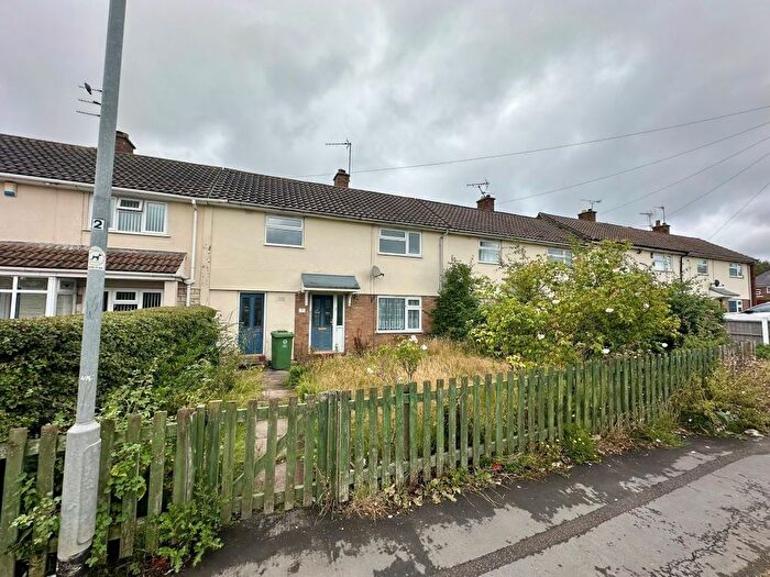 3 Bedroom Town House For Sale In Brook House Lane Featherstone, Wolverhampton, West Midlands, WV10