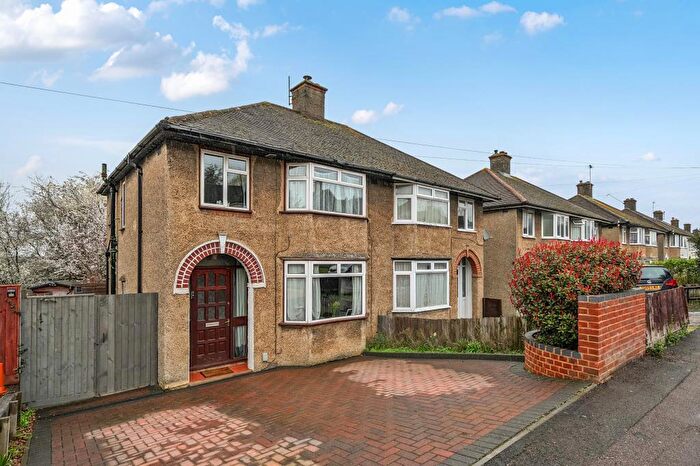 3 Bedroom Semi Detached House For Sale In Copse Lane, Marston, OX3