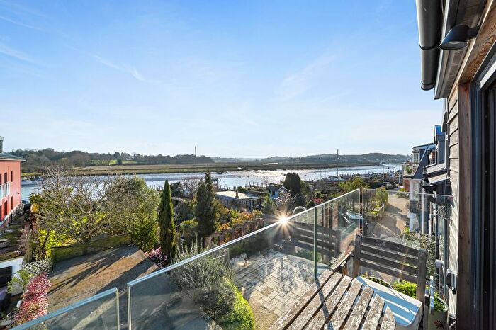 4 Bedroom Semi-Detached House For Sale In The Folly, Wivenhoe, CO7