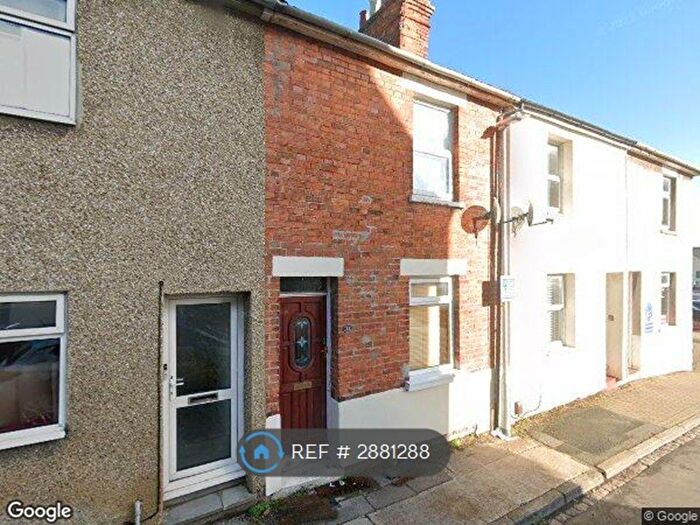 1 Bedroom Terraced House To Rent In Cross Street, Swindon, SN1