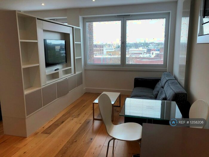 Studio To Rent In Riverdale House, London, SE13