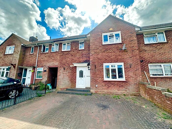 3 Bedroom Terraced House To Rent In Dryden Road, Towcester, NN12