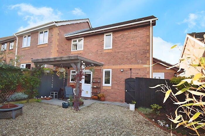 2 Bedroom Property For Sale In Brownlees, Exminster, Exeter, EX6