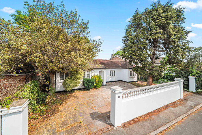 4 Bedroom Detached Bungalow For Sale In Old Esher Road, Hersham., KT12