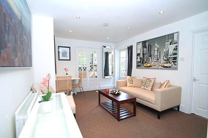 2 Bedroom Property To Rent In Trent Road, London, SW2