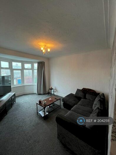 2 Bedroom Flat To Rent In Balkwell Avenue, North Shields, NE29