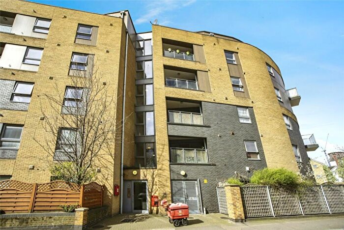 1 Bedroom Flat To Rent In Avonley Road, London, SE14