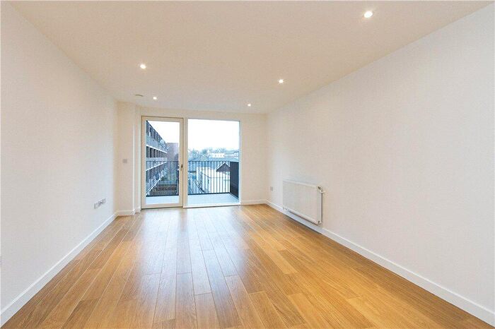 1 Bedroom Apartment To Rent In Atkins Square, Dalston Lane, London, E8