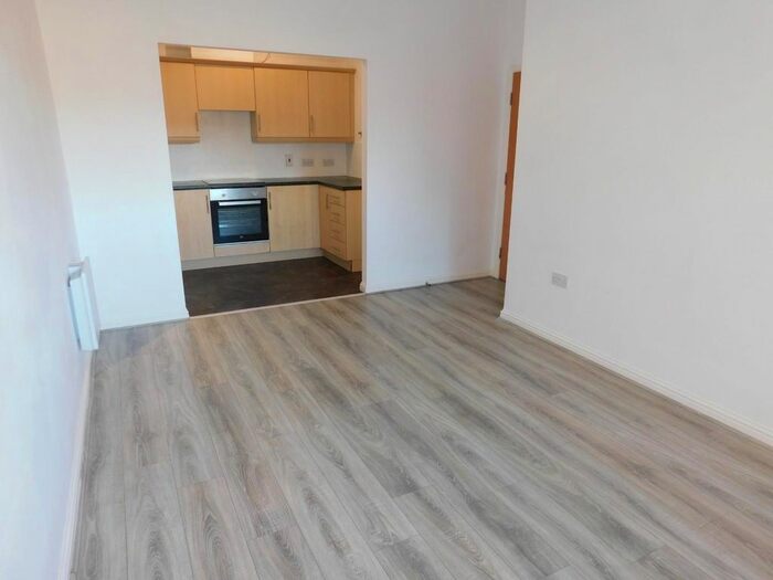 2 Bedroom Flat To Rent In Lowbridge Court, Garston, Liverpool, L19