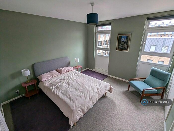 2 Bedroom Flat To Rent In Poplar, London, E14