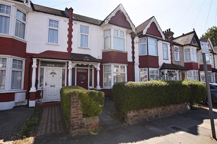 3 Bedroom Terraced House For Sale In Waverley Avenue, Wembley, Middlesex, HA9