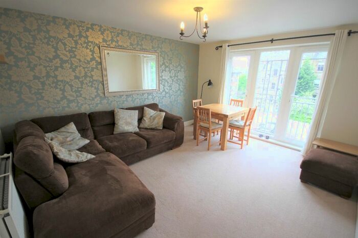 2 Bedroom Flat To Rent In Hermand Street, Edinburgh, EH11