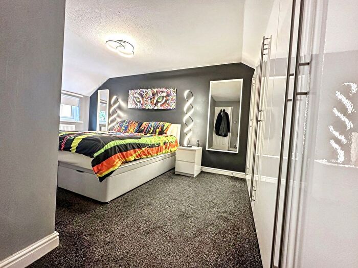 2 Bedroom Flat For Sale In Dunlin Drive, Washington, NE38