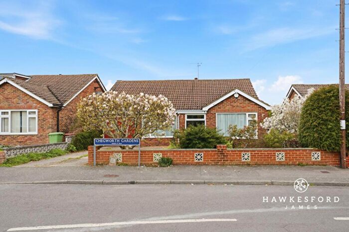 4 Bedroom Detached Bungalow For Sale In Chegworth Gardens, Tunstall, ME10
