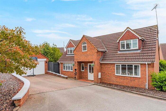 3 Bedroom Detached House For Sale In , Radnor Way, Barton Seagrave, Kettering, NN15