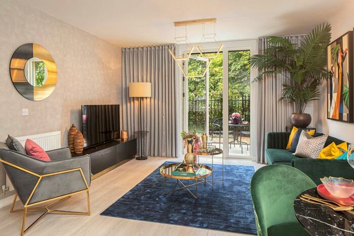 Studio For Sale In Hayes Village, Hayes, UB3