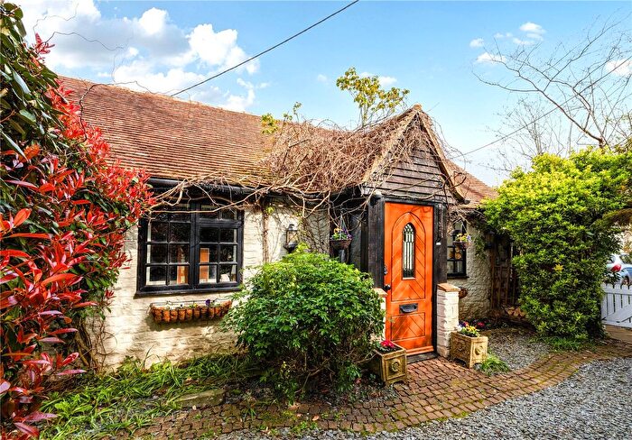 2 Bedroom Bungalow For Sale In Milford Road, Elstead, Godalming, Surrey, GU8