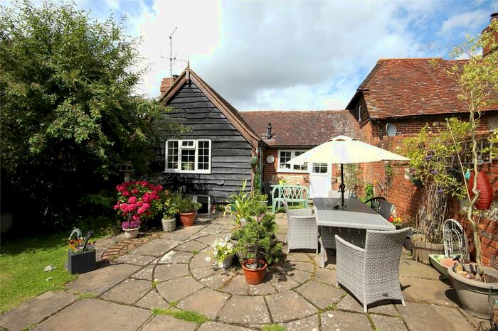 3 Bedroom End Of Terrace House For Sale In The Street, Binsted, Alton, GU34