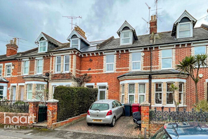 1 Bedroom Terraced House To Rent In College Road, Reading, RG6