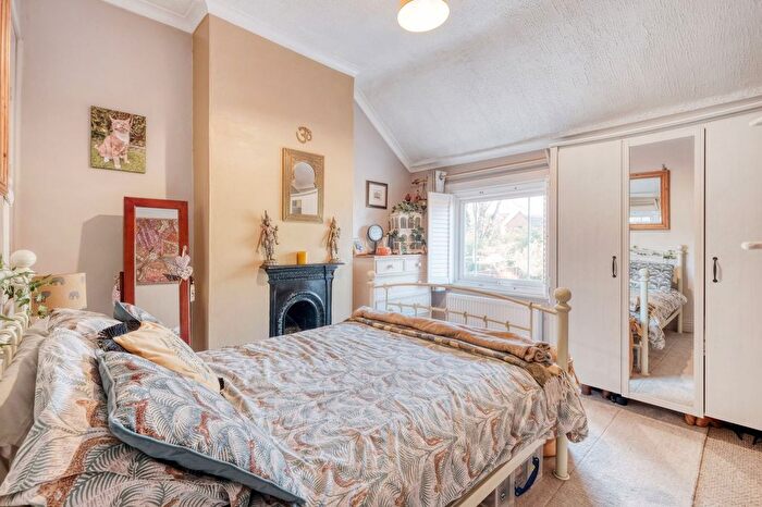 2 Bedroom Semi-Detached House For Sale In Lilley Lane, West Heath, Birmingham, B31