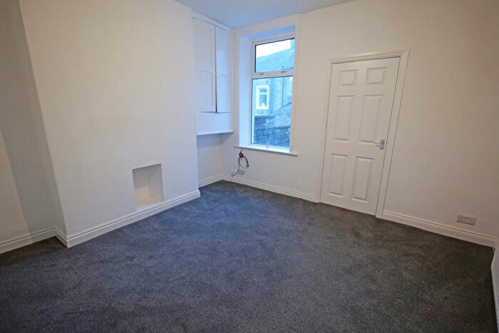 2 Bedroom Terraced House For Sale In Bank Street, Barnoldswick, BB18