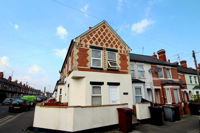 1 Bedroom Apartment To Rent In Salisbury Road, Reading, RG30