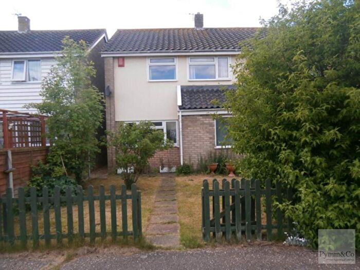 3 Bedroom Semi-Detached House To Rent In Ash Close, Wymondham, NR18