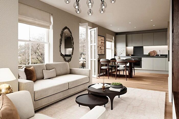 2 Bedroom Apartment For Sale In Manningtree Park, Mistley, Manningtree, CO11