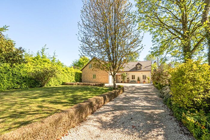4 Bedroom Detached House For Sale In Foxhill Lane, Souldern, OX27