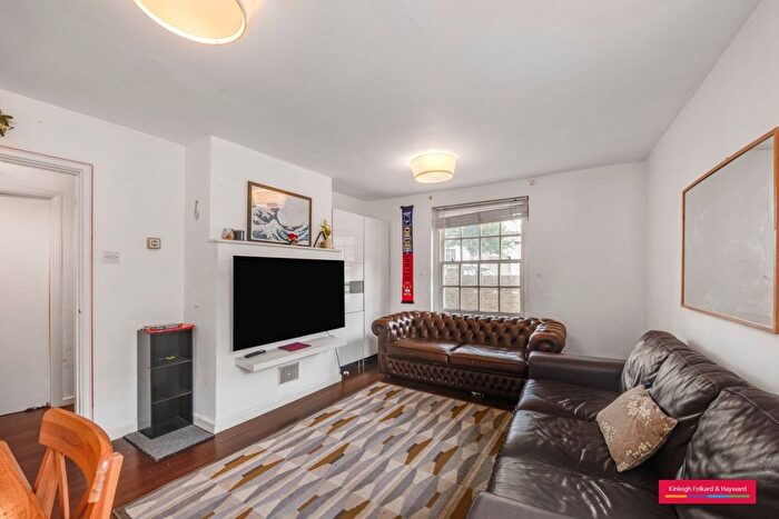 4 Bedroom Detached House To Rent In Mary Place, London, W11