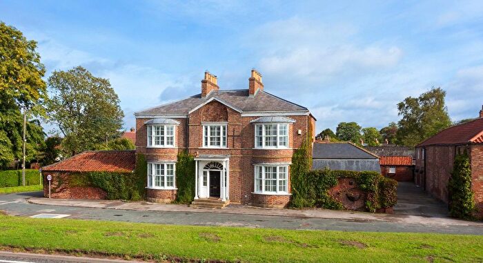 4 Bedroom Detached House For Sale In York Road, Barmby Moor, York, East Riding Of Yorkshi, YO42