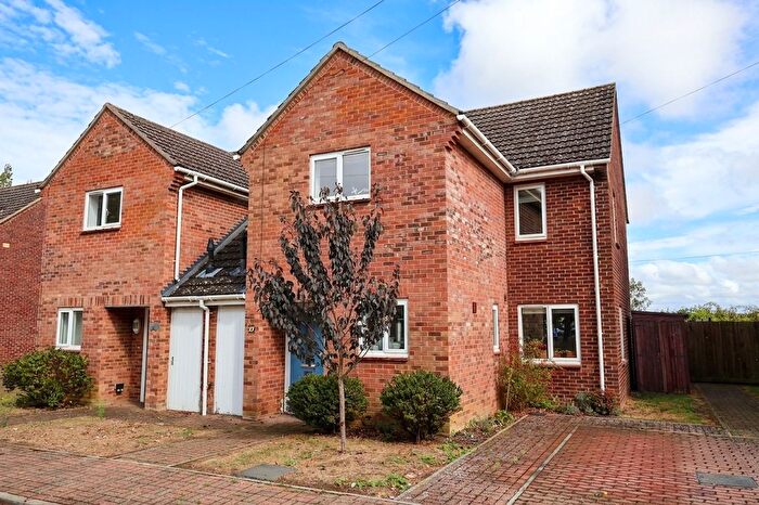 3 Bedroom Semi-Detached House For Sale In Heaton Drive, Ely, CB7