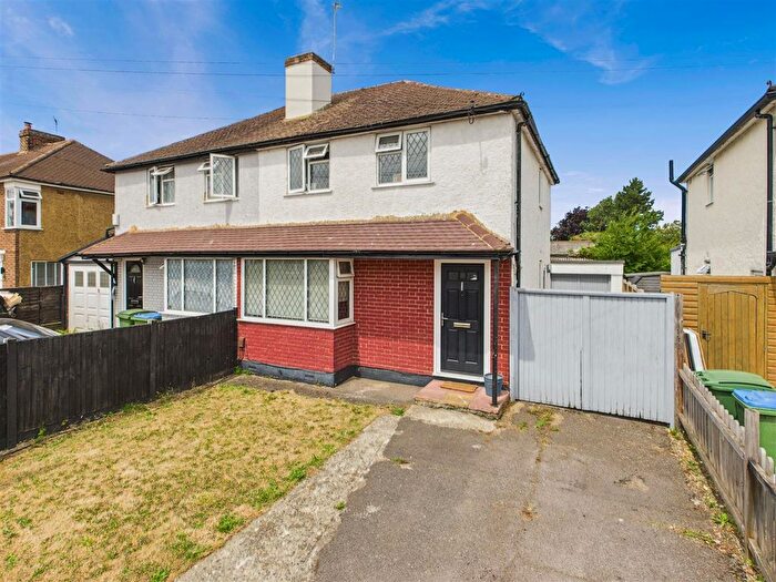 3 Bedroom Semi-Detached House For Sale In First Avenue, Walton-On-Thames, KT12