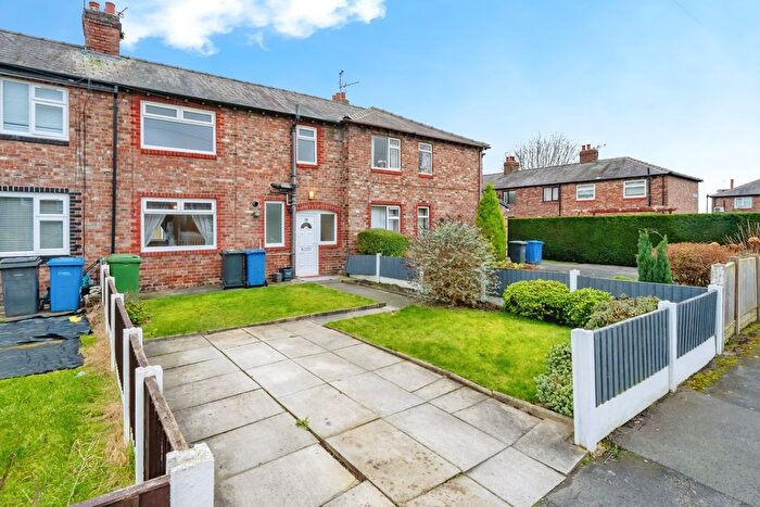 3 Bedroom Terraced House For Sale In Hawthorne Grove, Warrington, Cheshire, WA4