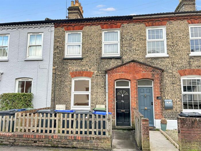 1 Bedroom Flat To Rent In Windsor Street, Salisbury, SP2