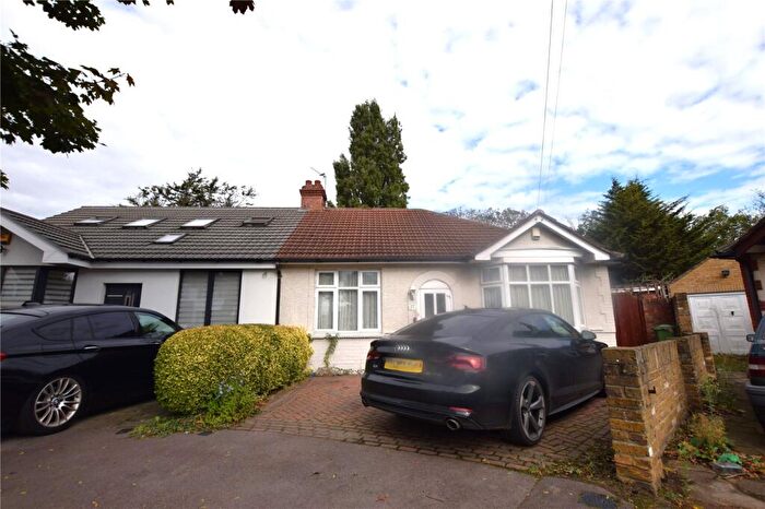 2 Bedroom Bungalow To Rent In Burlington Gardens, Romford, RM6