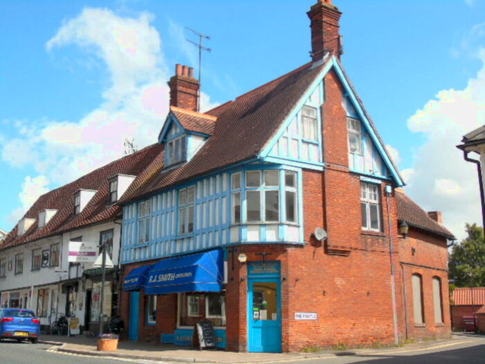 1 Bedroom Flat To Rent In High Street, Needham Market, IP6