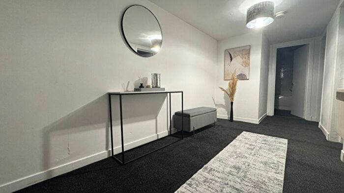 2 Bedroom Flat To Rent In Derby Street, Finnieston, Glasgow, G3