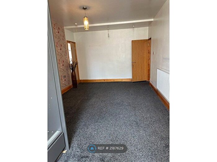 1 Bedroom Flat To Rent In Rossendale, Rossendale, BB4
