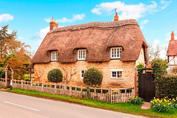 2 Bedroom Cottage To Rent In Beckford Road, Ashton-Under-Hill, Evesham, WR11