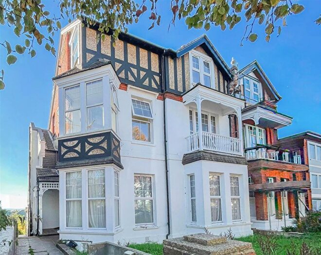 2 Bedroom Flat To Rent In Stanley Road, Hastings, TN34