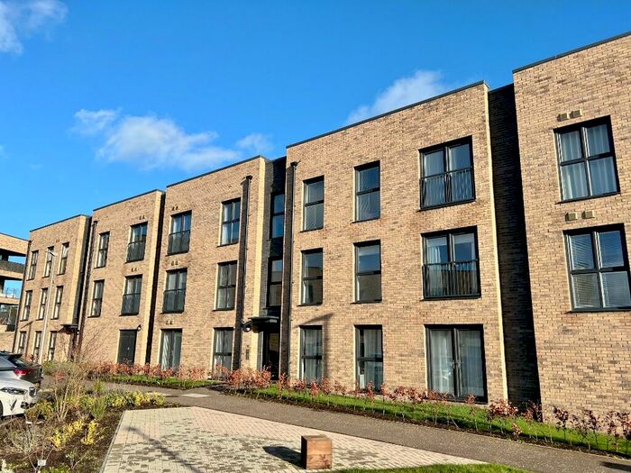 3 Bedroom Flat To Rent In Goldcrest Place, Cammo, Edinburgh, EH4