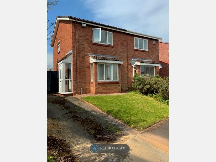 2 Bedroom Semi-Detached House To Rent In Windsor View, Birmingham, B32