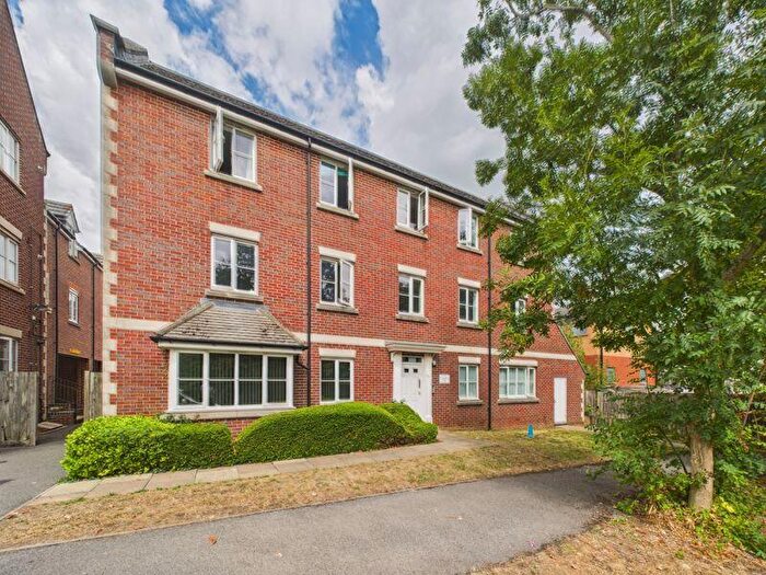 2 Bedroom Flat For Sale In Tuffley Lane, Tuffley, GL4