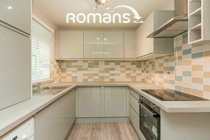 2 Bedroom Maisonette To Rent In Bernstein Road, RG22