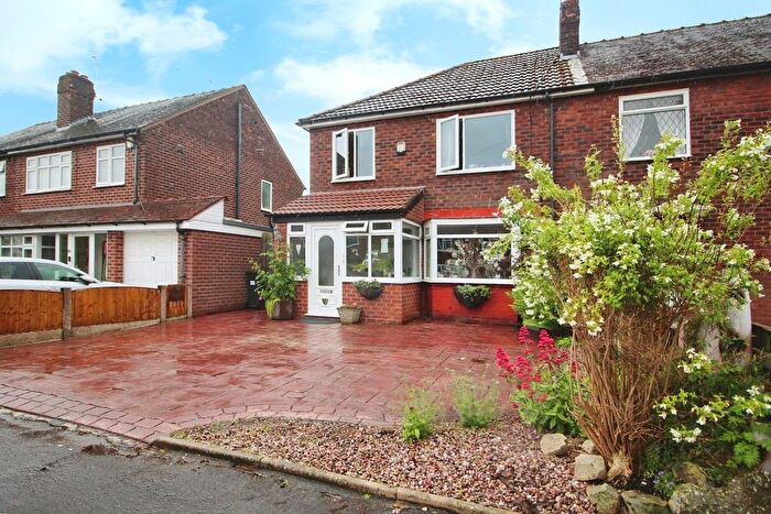3 Bedroom Property For Sale In Branksom Drive, Heald Green, Cheadle, SK8