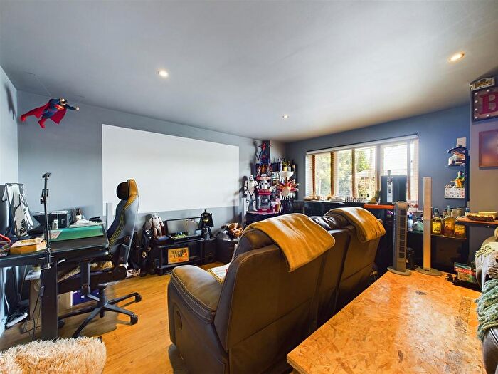 5 Bedroom Detached House For Sale In Trethiggey Crescent, Quintrell Downs, Newquay, TR8